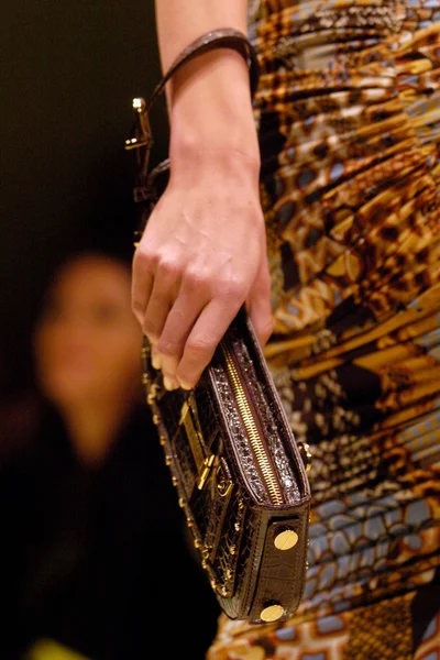 Look 30